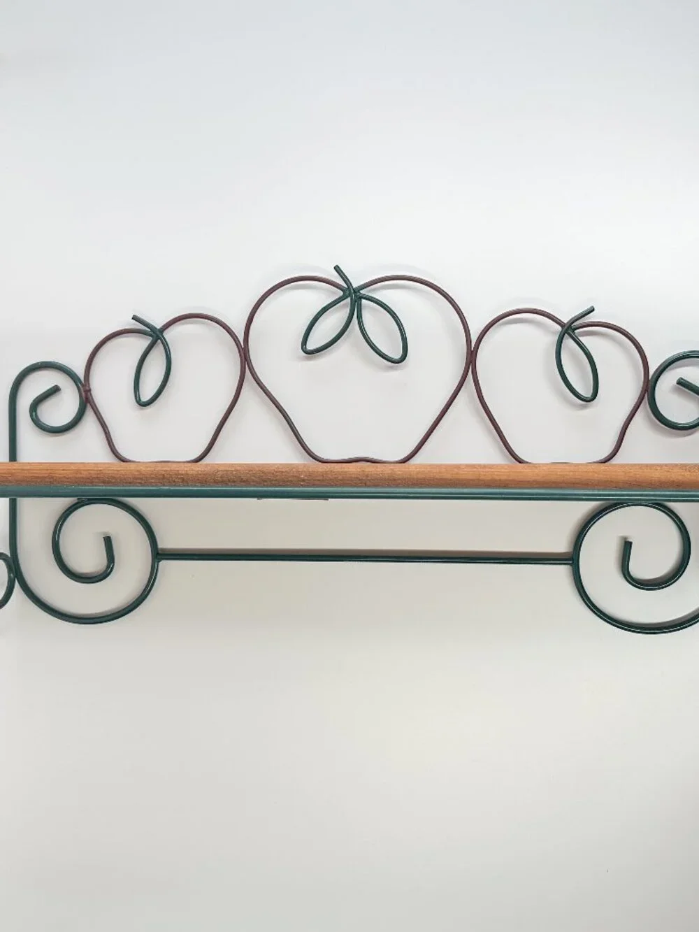 Vtg Wood Metal Apple Wall Shelf Cottagecore Farmhouse Farm Country Teacher
